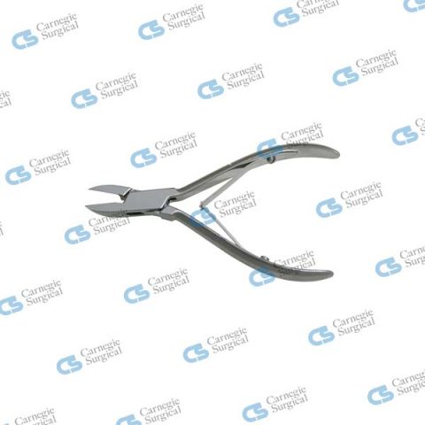 Nail nippers double spring