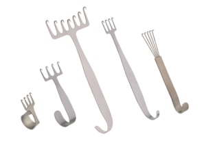 Rake Retractors