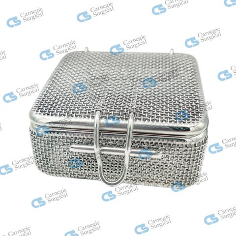 Fine mesh trays with fixed lids & locking clips